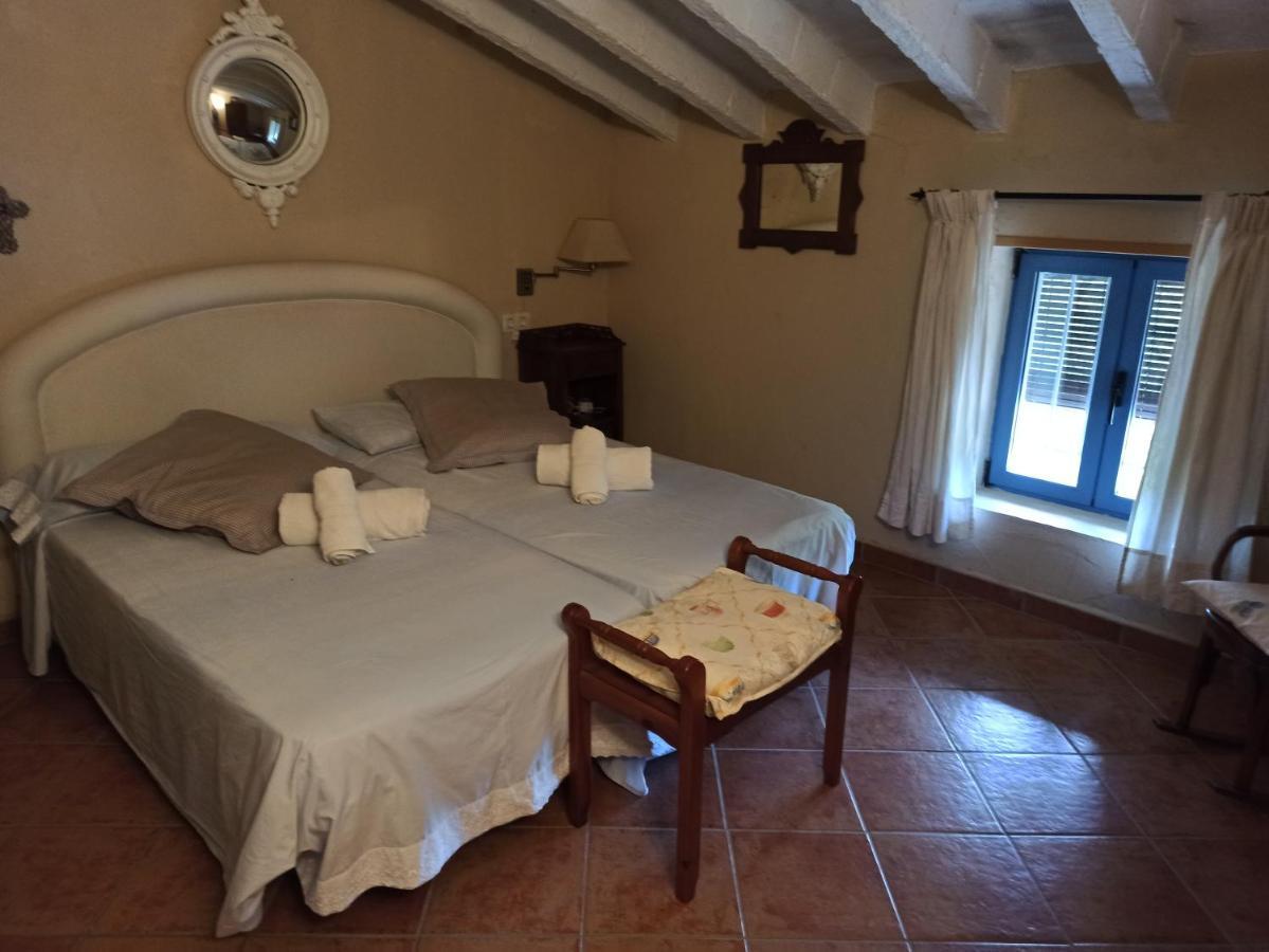 Casa Rural Con Encanto, 4 Hab Con 4 Banos Completos En Suite, Piscina Y Campo Privado 佩德雷尔 外观 照片